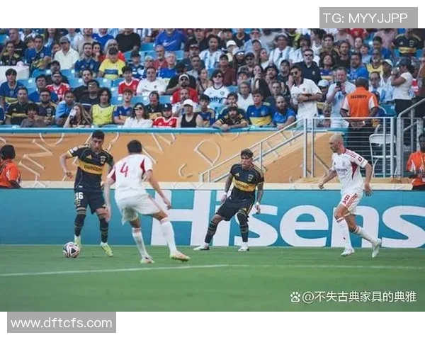 足坛风云巨星闪耀绿茵赛场尽显超帅球技与无敌魅力